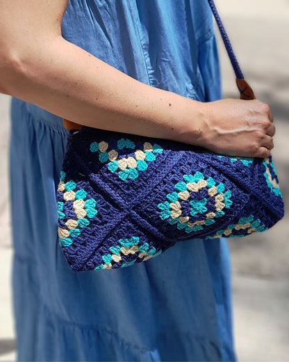 Cartera Bandolera de Verano Tejida a Crochet Azul/Calipso