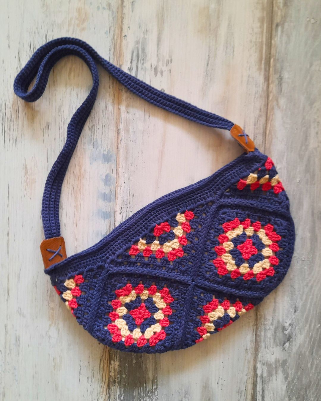 Cartera Bandolera de Verano Tejida a Crochet Azul/Sandia